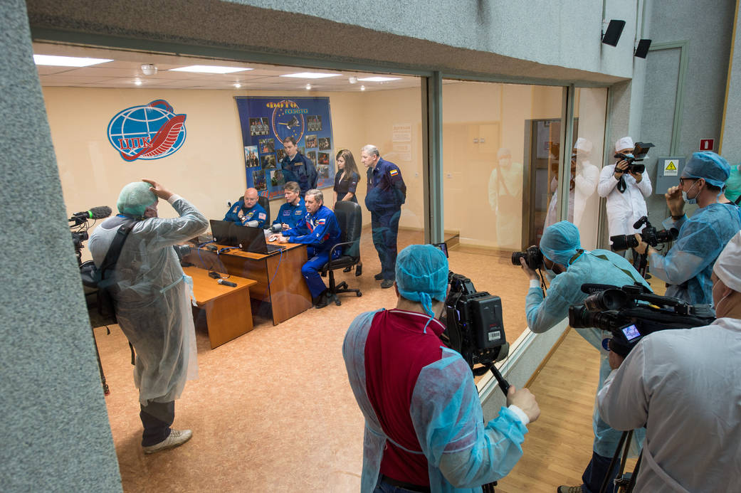 Various Media Document Expedition 43