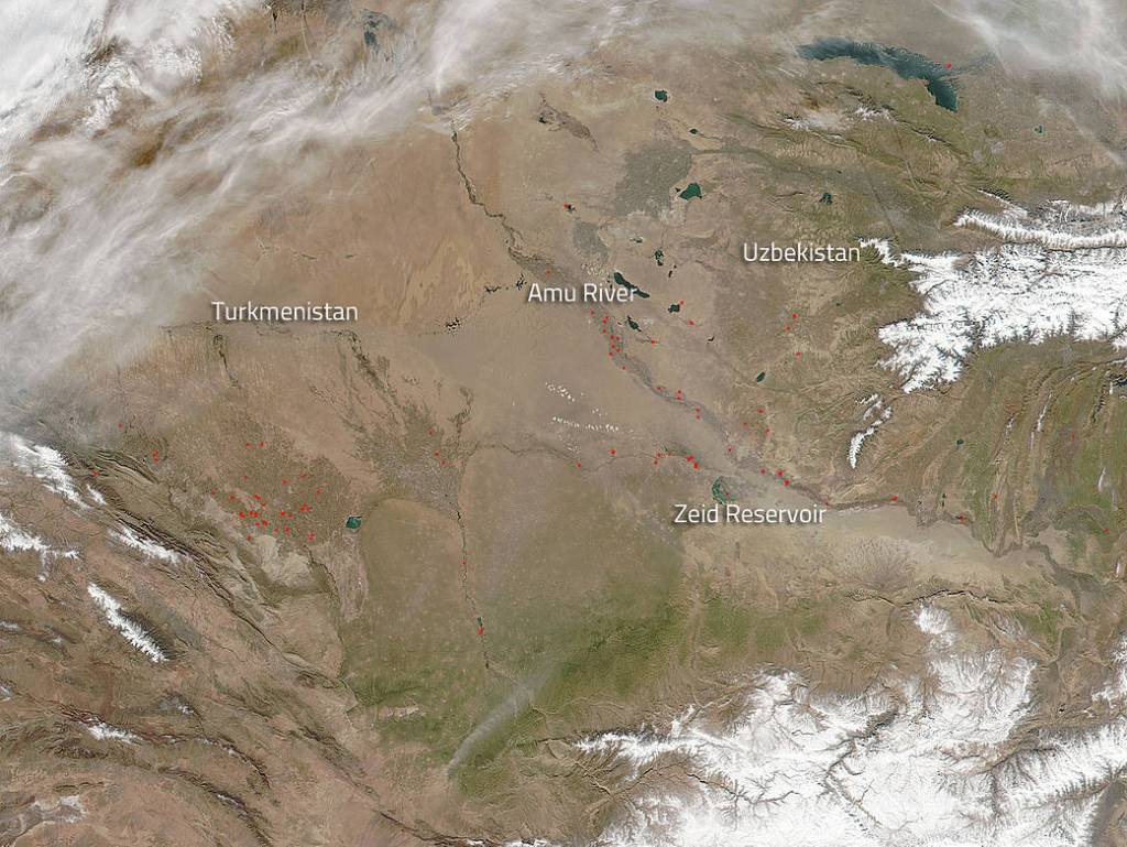 Fires Seen Along Amu River in Turkmenistan