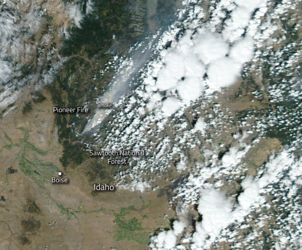U.S. West’s Largest Fire Still Burning Strong