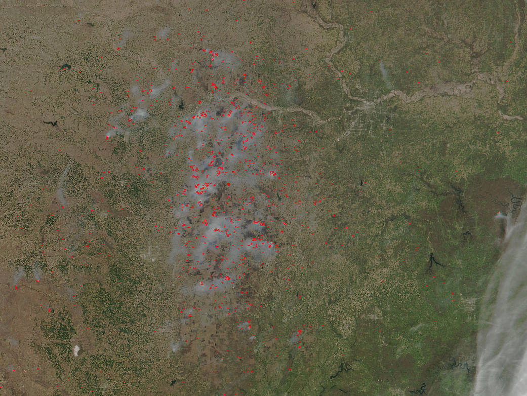 Prescribed Fires Consume Kansas Landscape