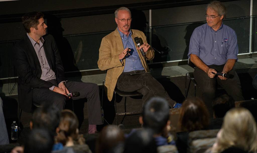 Dr. David Miller Speaks at Columbia University