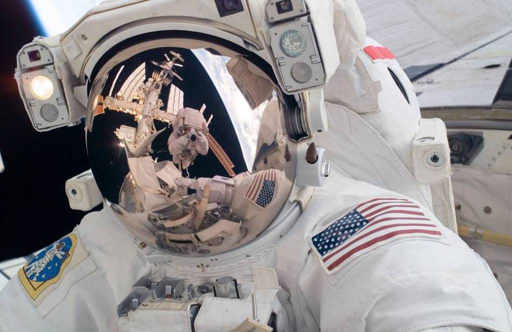 Mirror Image on First Spacewalk of STS-124