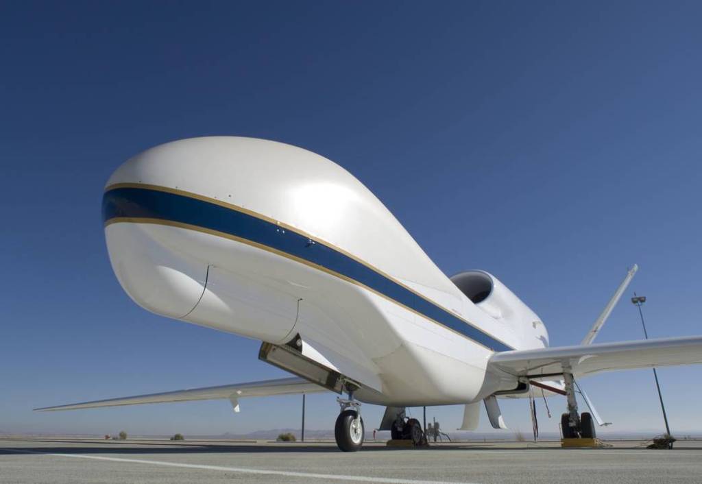 Global Hawk on Dryden Ramp