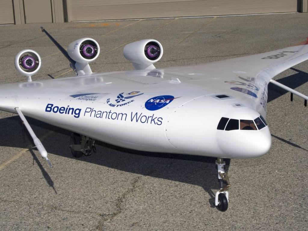 X-48B Reveals Unusual Engine Placement and Supercritical Airfoil