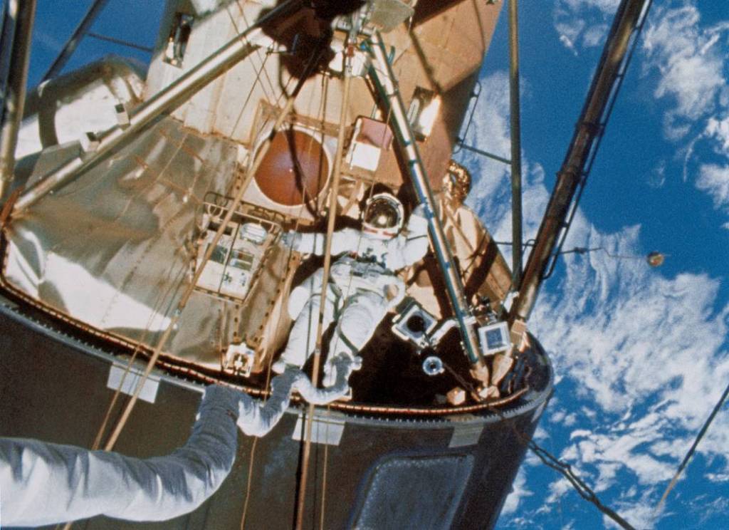 Final Skylab Spacewak – February 1974