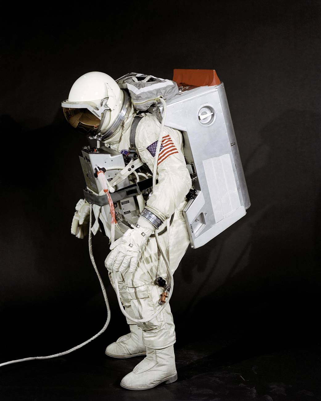 Gemini spacesuit - January 1966