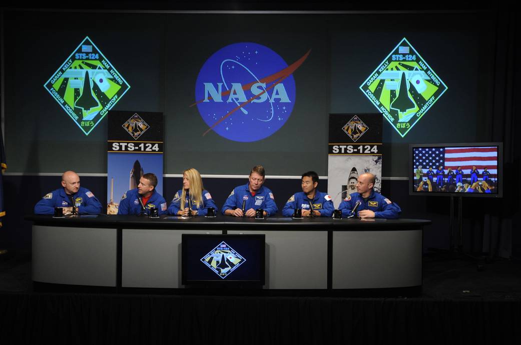 STS-124 Crew Tours the Nation's Capital