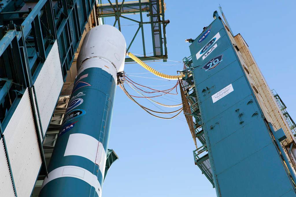 Gantry Rollback for JPSS-1