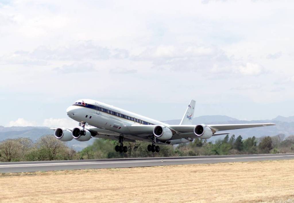 NASA’s DC-8 Takes Off from San Jose, Costa Rica