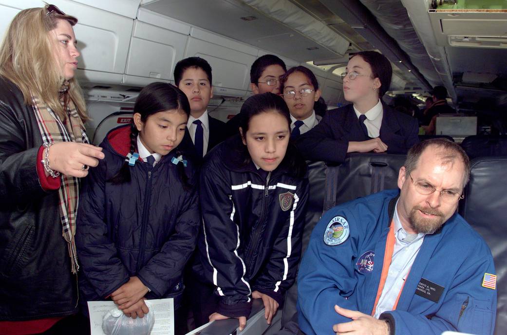 Students from Punta Arenas, Chile, Talk with Dr. David Imel