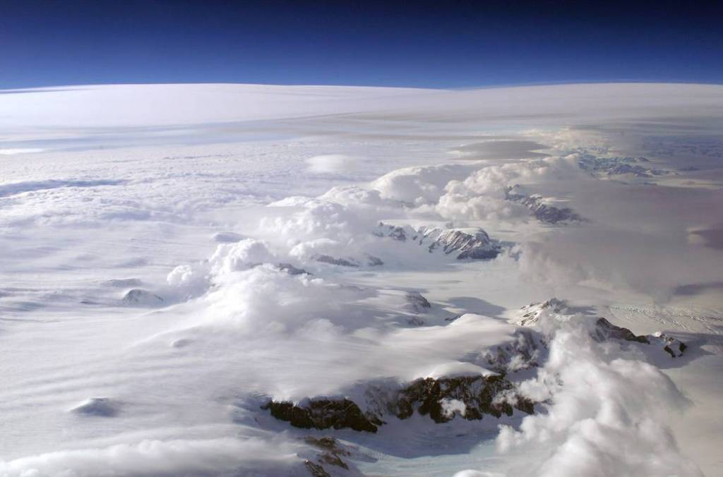 AirSAR Team Studies Larsen Ice Shelf in Antarctica