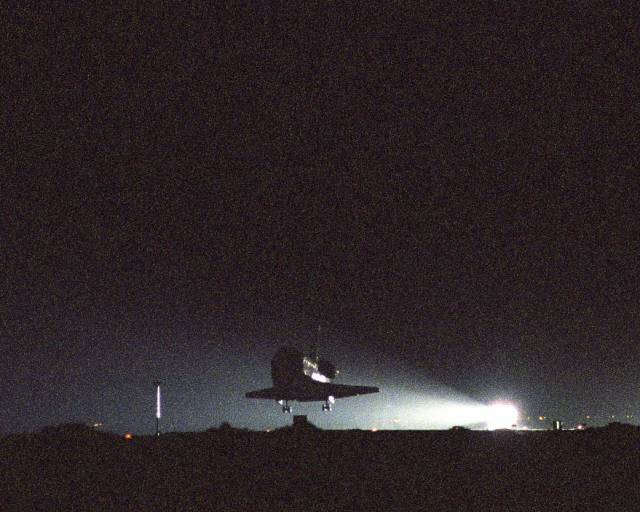 STS-114 Night Time Landing of Space Shuttle Discovery