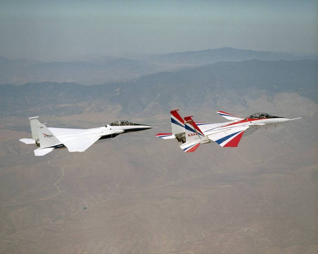 F-15B #836 and #837 in Flight
