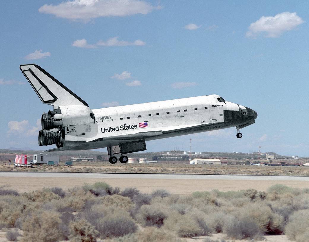 STS-64 Discovery Landing at Edwards