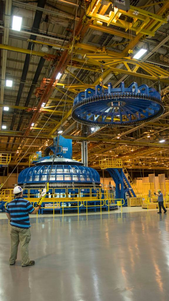 Construction ‘Fueling’ Up for SLS Core Stage Hydrogen Tank