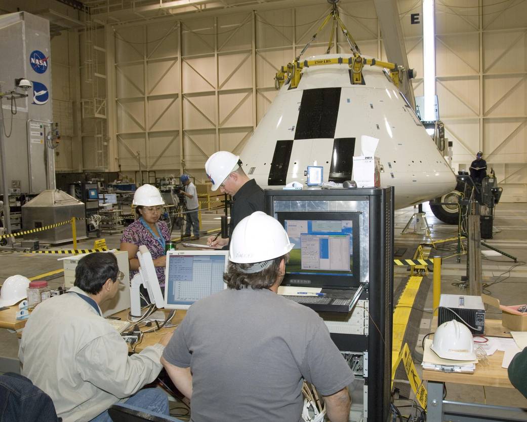 Moment-of-Inertia Testing on the Orion PA-1 Abort Flight Test Module in the DFRC Flight Loads Labora
