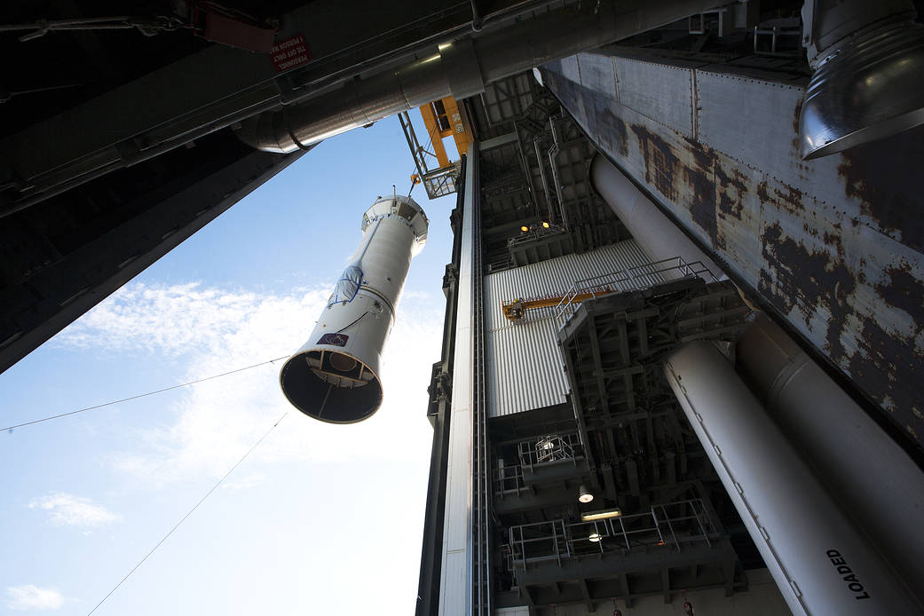 Centaur Lifted for OSIRIS-REx