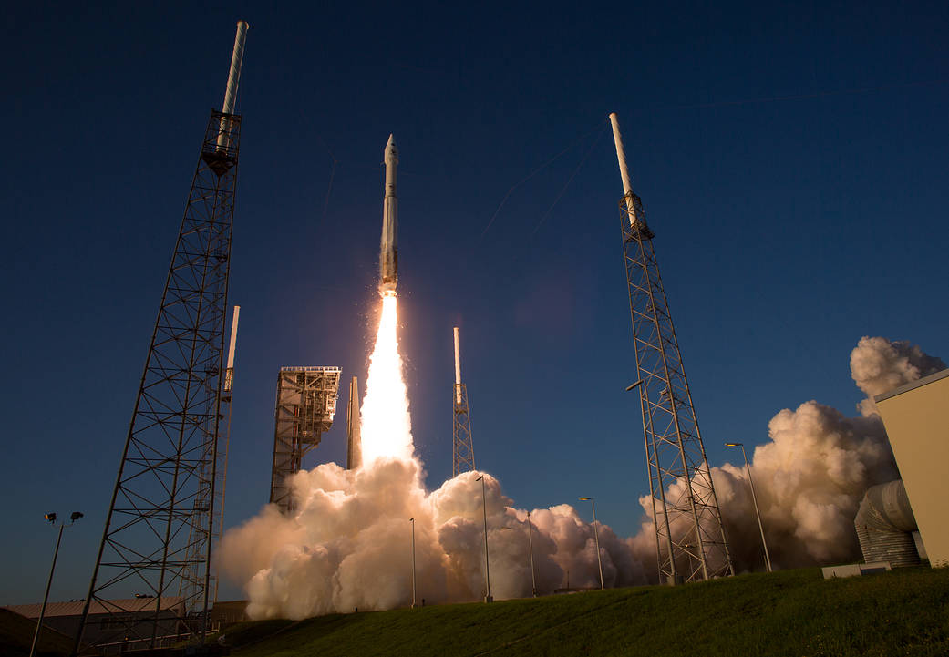 Liftoff of Atlas V rocket with OSIRIS-REx spacecraft