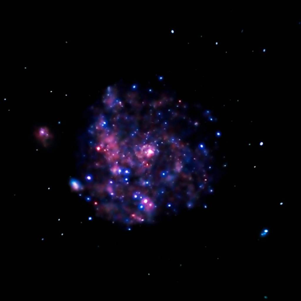 Chandra Embraces Hot ‘Arms’ of Pinwheel Galaxy