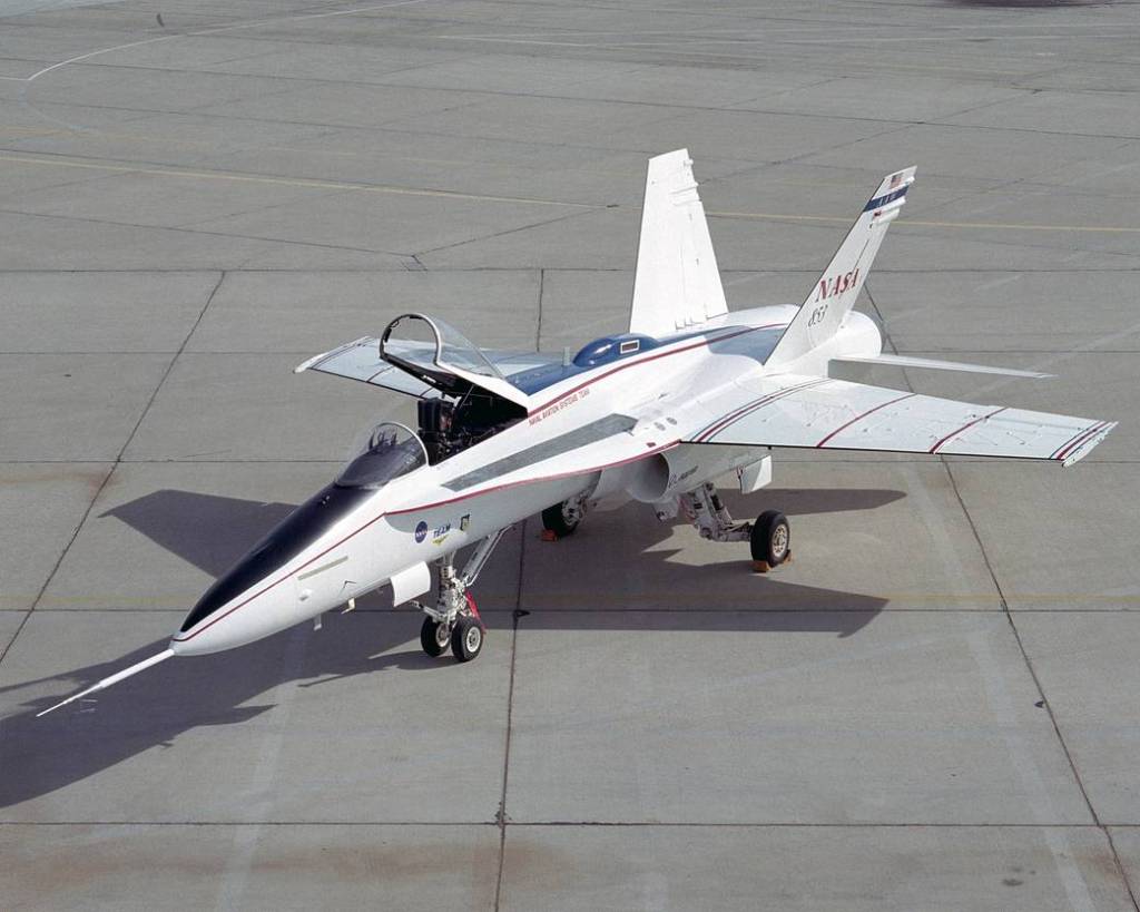 853: Test Aircraft for Active Aeroelastic Wing (AAW) Project