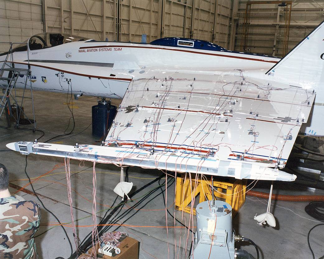 F/A-18 AAW Undergoes Ground Vibration Tests