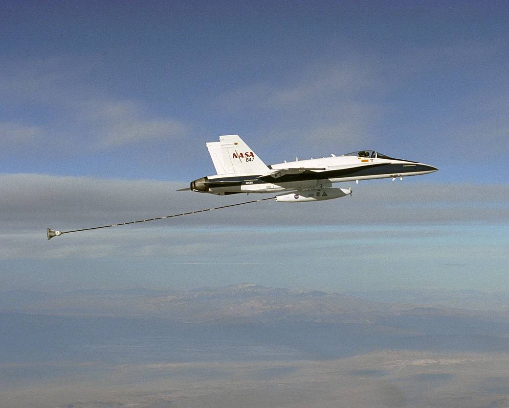 Hose and Refueling Basket Extended During AAR Assessment