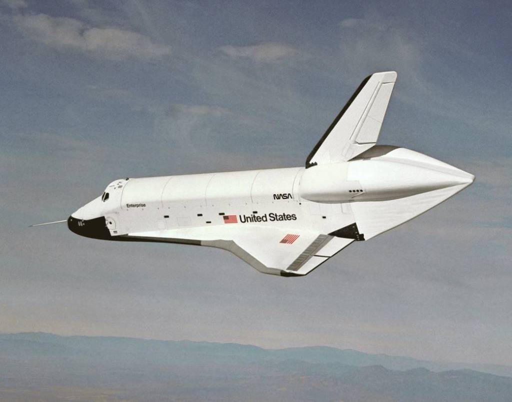 Space Shuttle Prototype Approach and Landing Tests