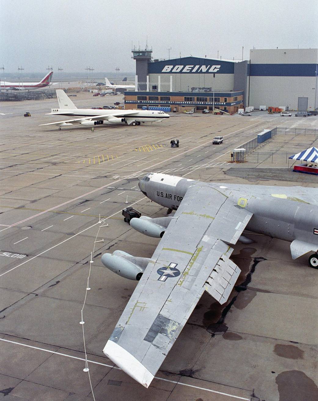 Exhibition at Boeing Plant: B-52H