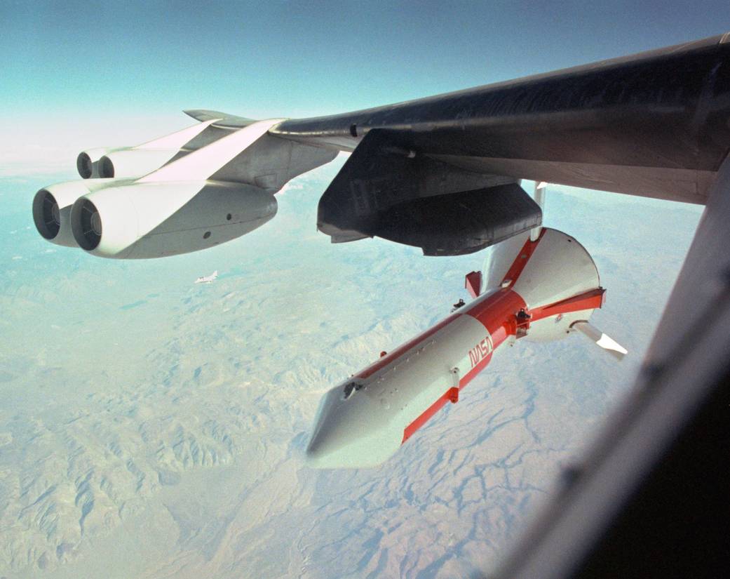 SRB Drop Test Vehicle Released from B-52 Stratofortress