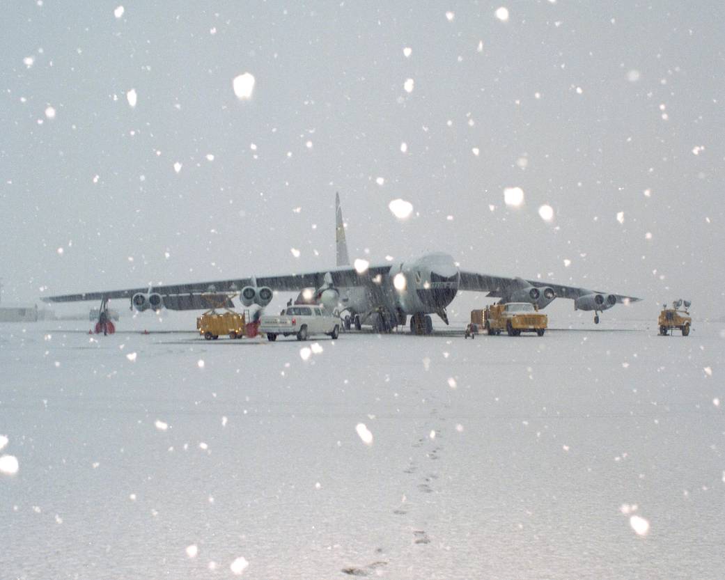 Shuttle SRB Drop Test Vehicle Mated to NB-52B in Snow
