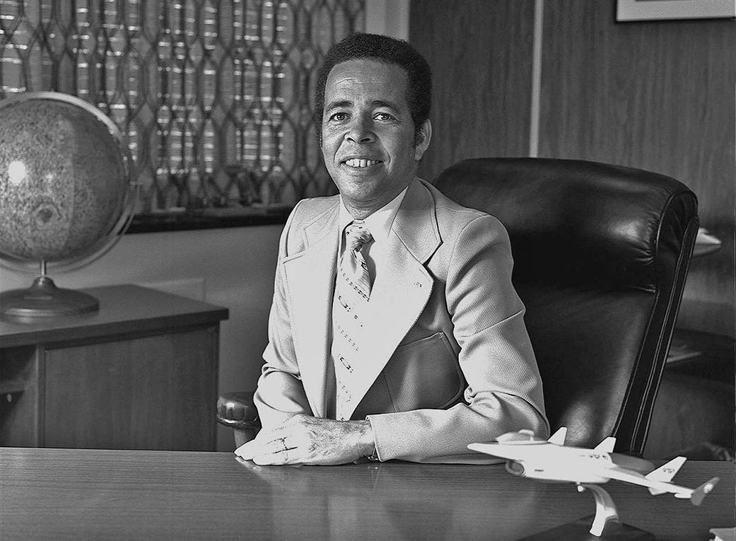 Portrait of former Center Director Isaac Gillam, IV