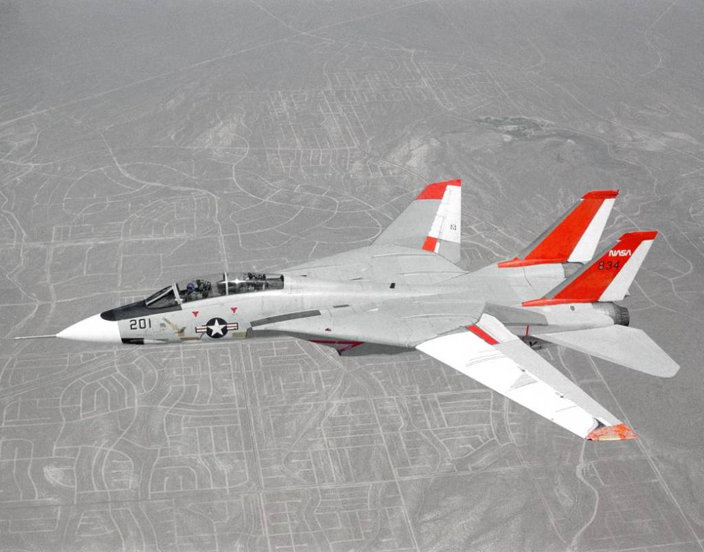 <strong>April 8, 1984:</strong> Einar Enevoldson and Marta Bohn-Meyer deliver the F-14A from Naval Air Station Patuxent River, Maryland, to NASA Dryden (now Armstrong) at Edwards, California.