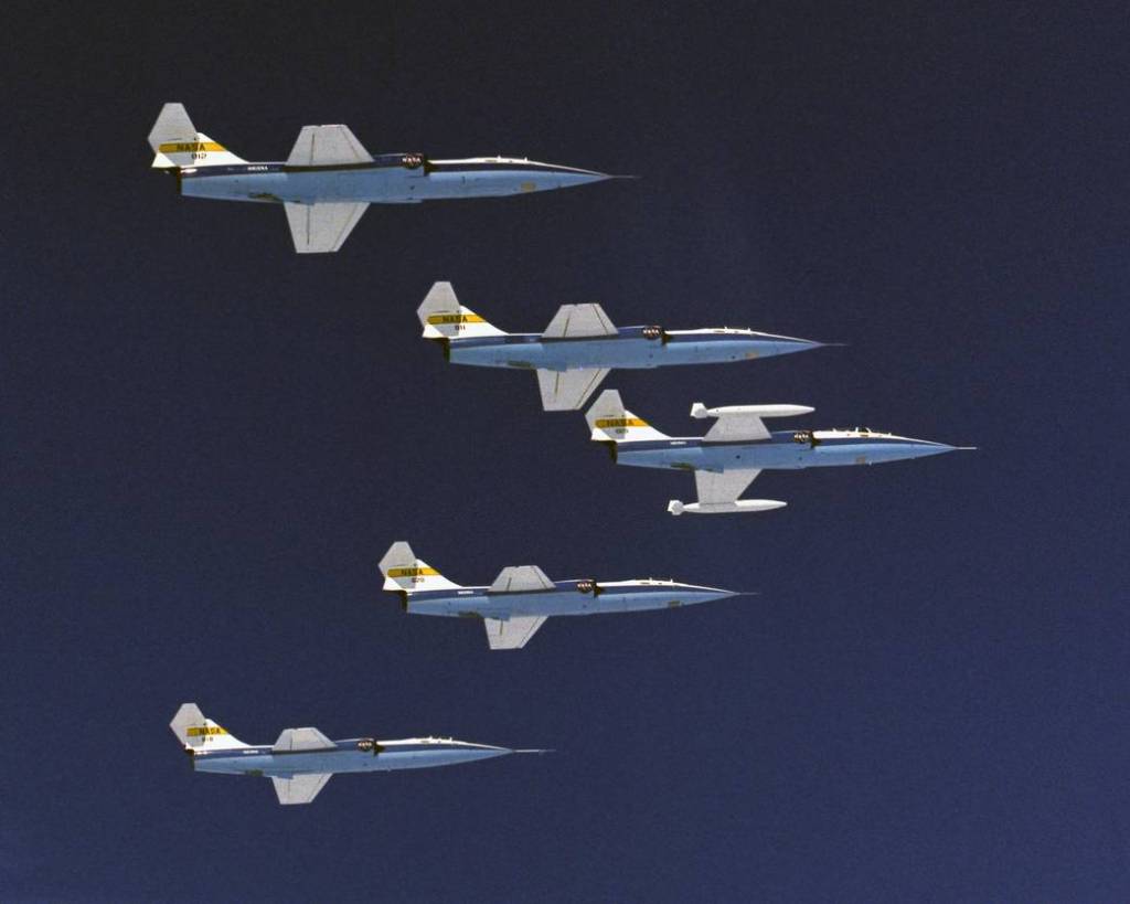 Rare Fleet Photo of F-104s