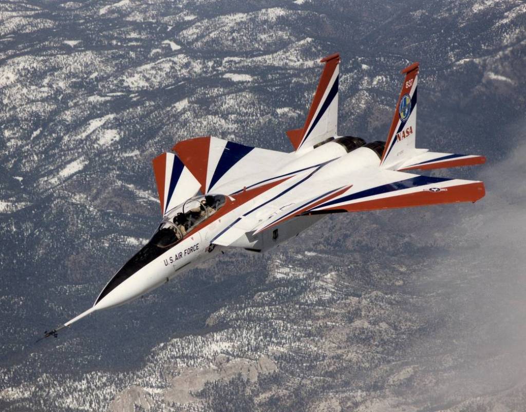 F-15B First Supersonic Yaw Vectoring Flight for ACTIVE