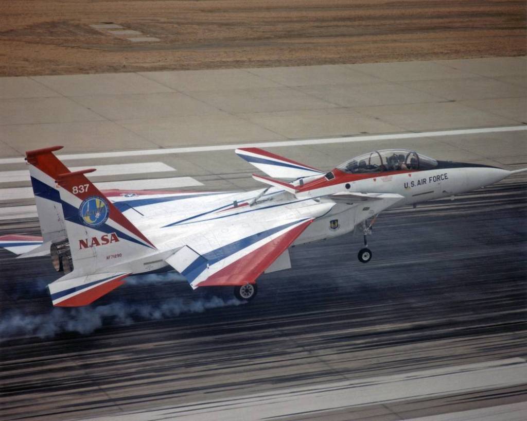 F-15B #837 Flies the ACTIVE Project