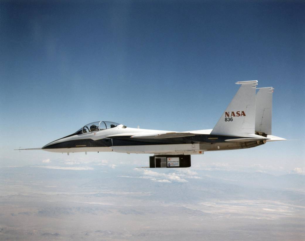 F-15B Supporting the  X-33 Thermal Protection System Experiment