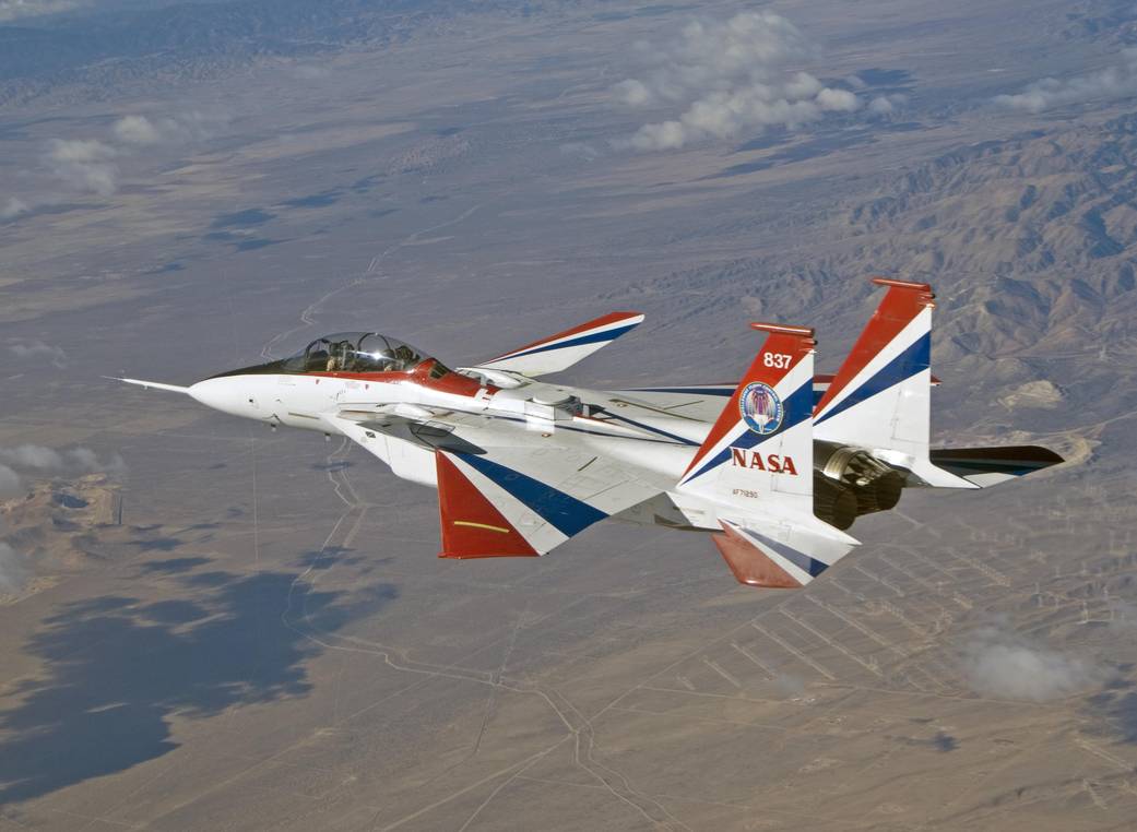 F-15B: Range Safety and Range User System Antennas