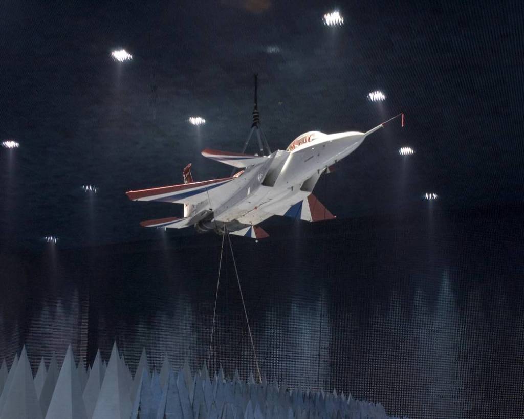 F-15B Antenna Radiation Pattern Tests