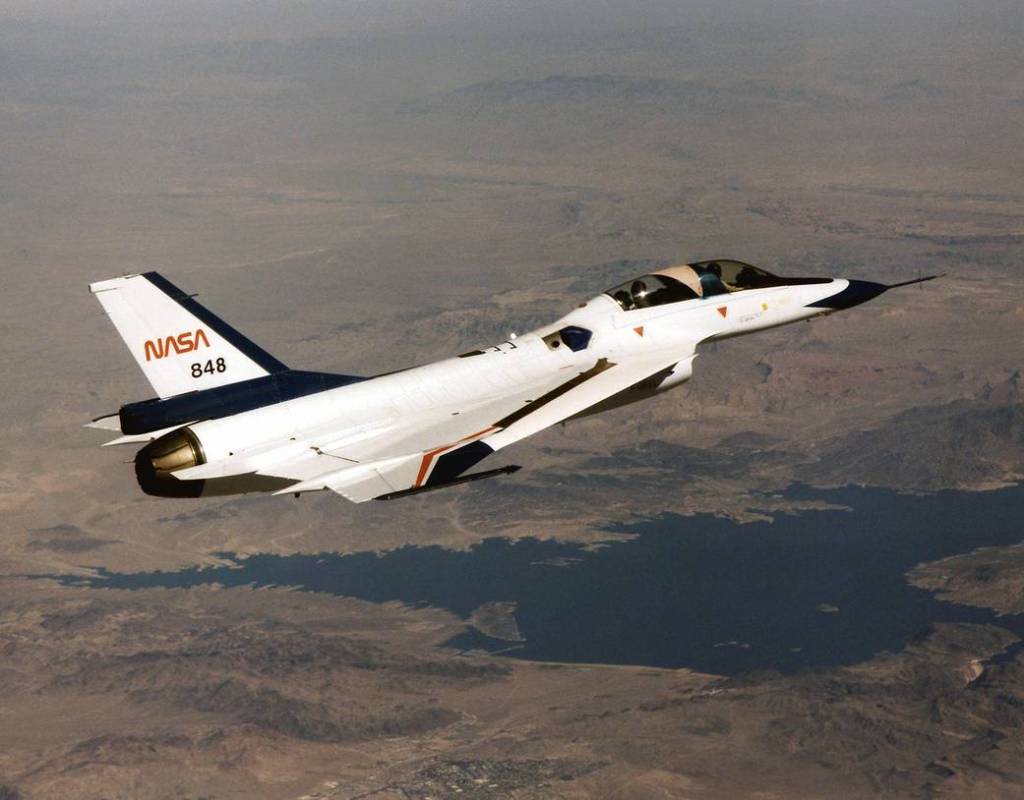 F-16XL Ship #2 Supersonic Laminar Flow Control experiment
