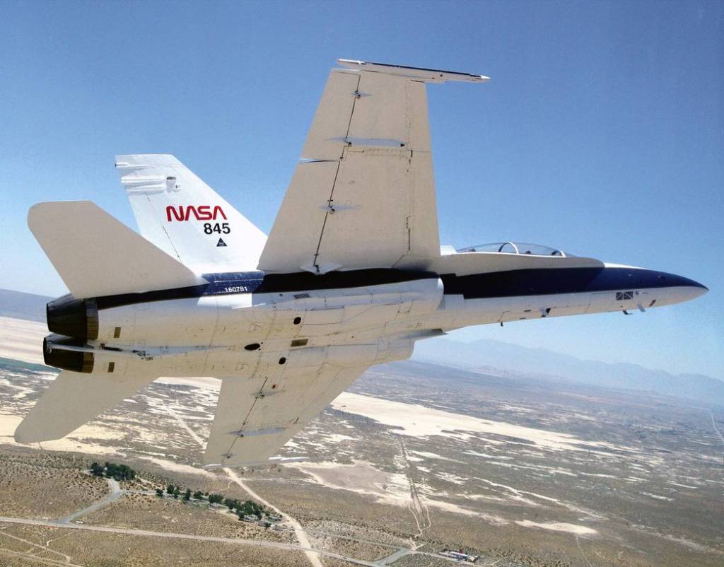 SRA Banks over Rogers Dry Lake