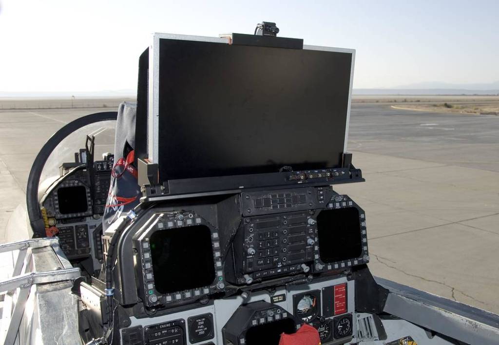 HD Display Mounted on Rear Instrument Panel in SRA