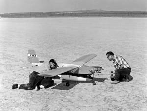 Model Builders Prepare for a Flight