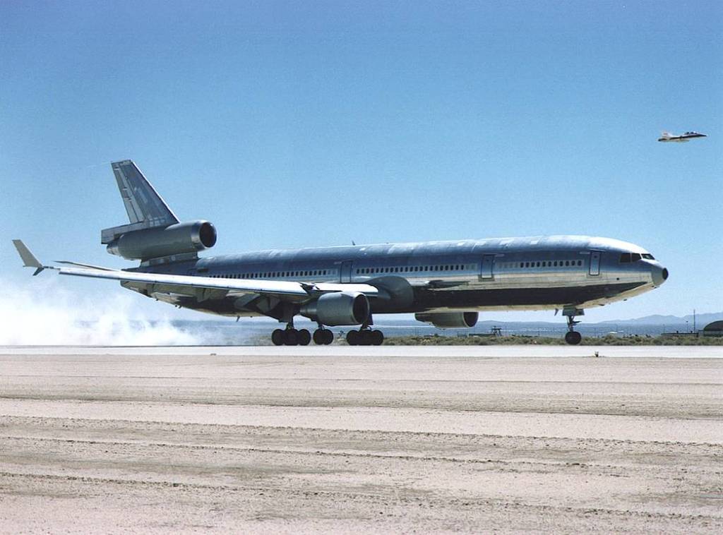 MD-11 Propulsion Controlled Aircraft