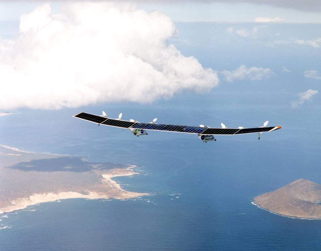 Hawaiian Islands N'ihau and Lehua are the Backdrop for Pathfinder-Plus Flight