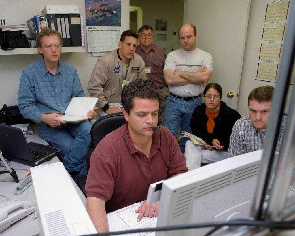 Control Room In Mojave Monitors Proteus