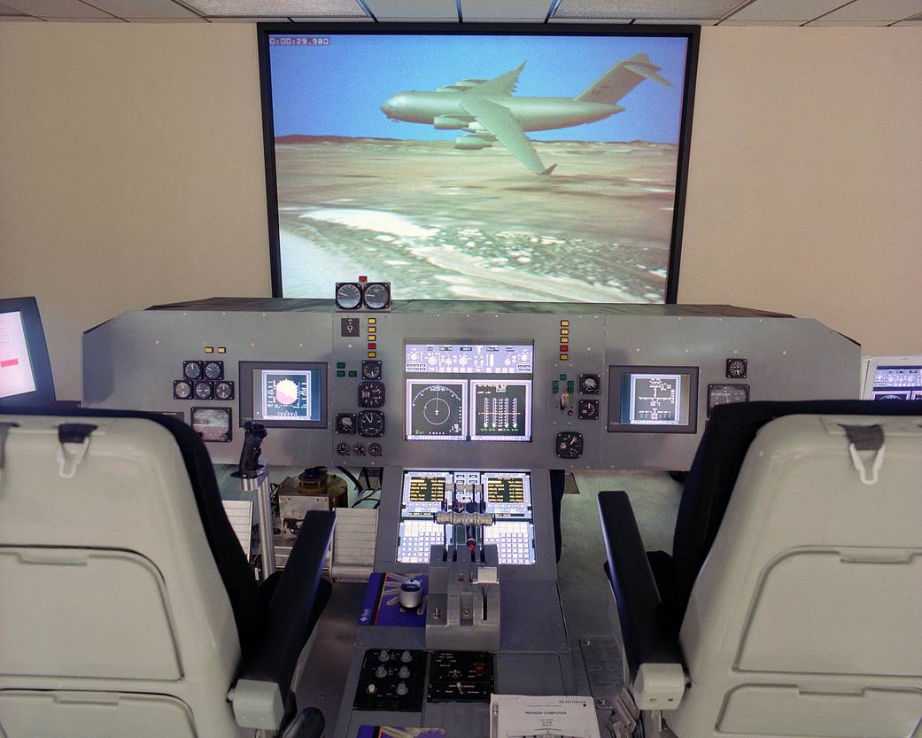 C-17 Flight Simulator