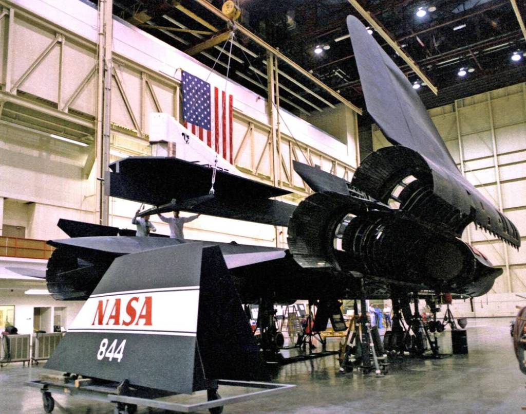 Seven-Ton LASRE Pod Hoisted Above SR-71 #844