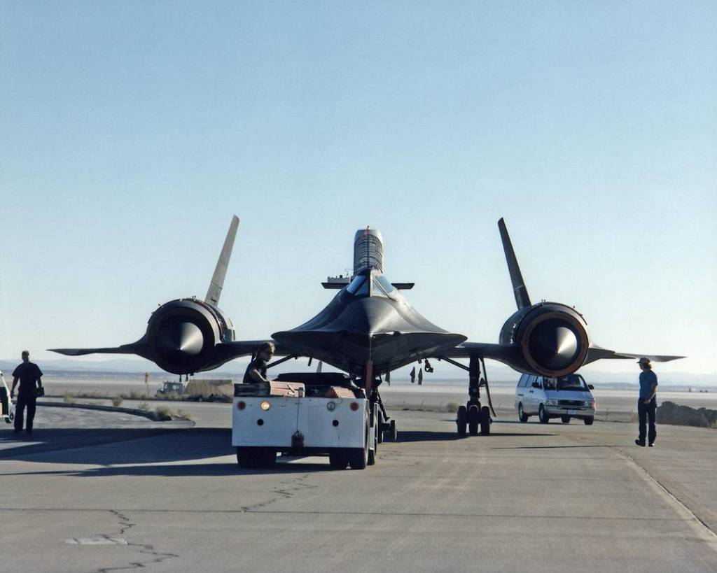 SR-71 with LASRE Installed Towed to Hangar