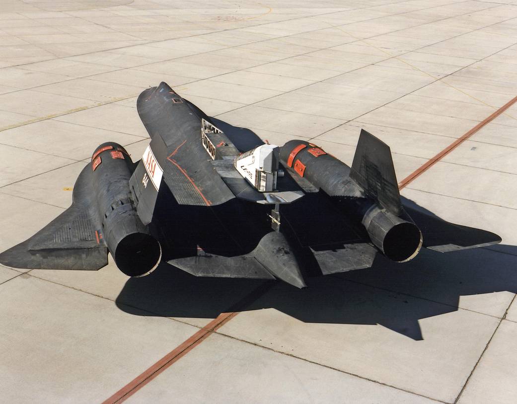 #844 Awaits First Flight of LASRE