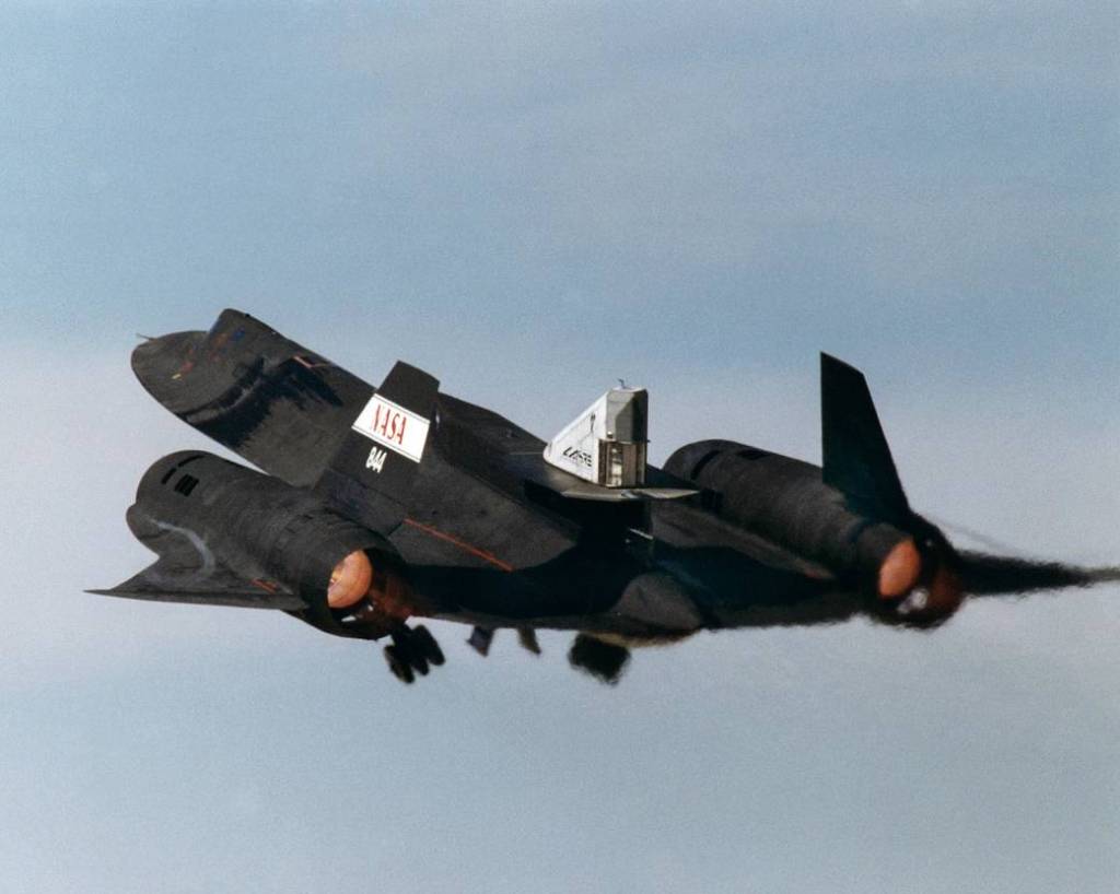 First Flight to Experience an In-Flight Cold Flow Test of LASRE